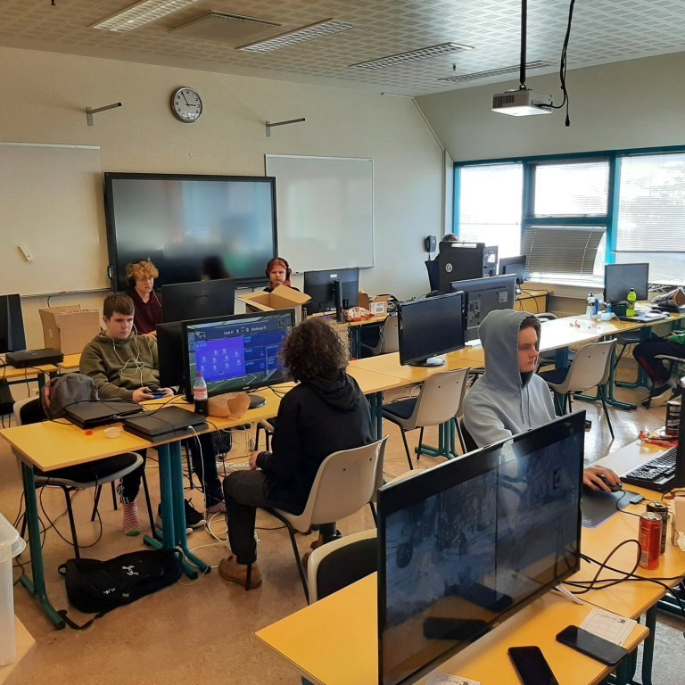 Opnir dagar 2021: LAN