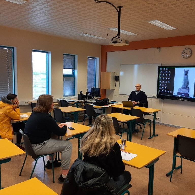 Opnir dagar 2021: Stjörnuspeki