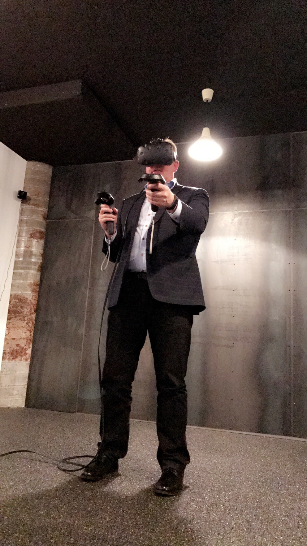 Kennari prófar sýndarveruleika