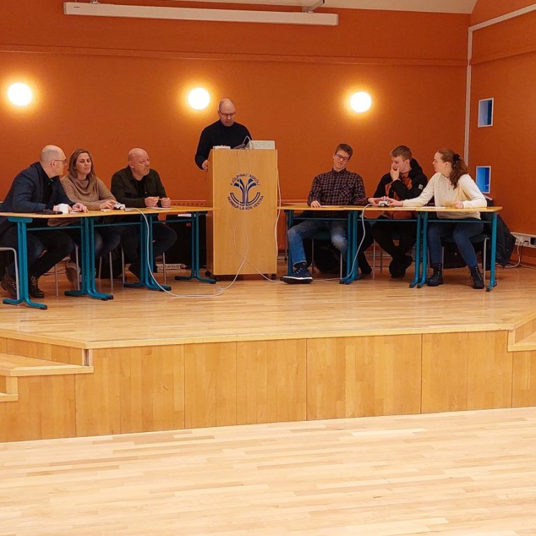 Gettu betur lið FNV keppir við lið starfsfólks