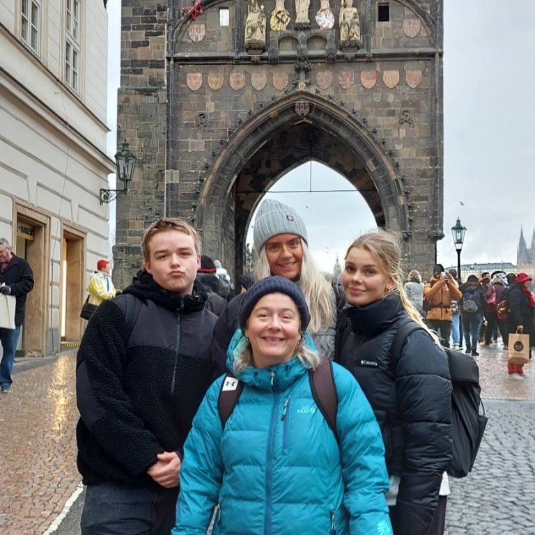 Friðrik, Eva, Anna Karen og Þórgunnur í Prag