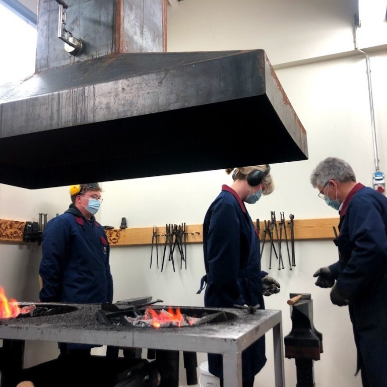 Frá eldsmíðanámskeiði