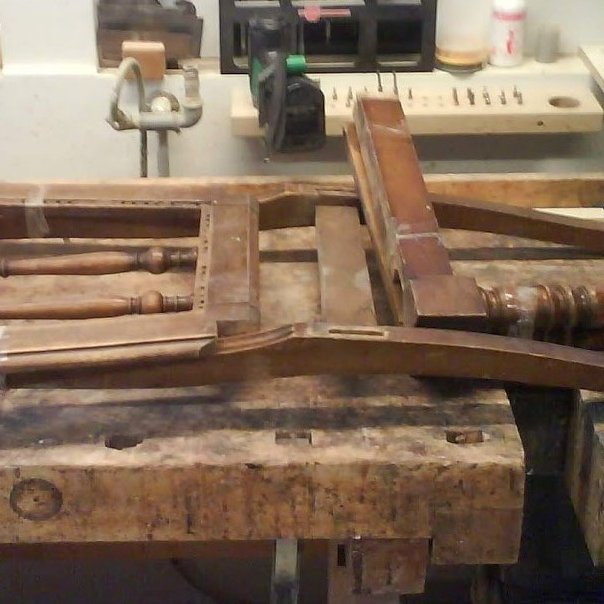 Námskeið í húsgagnaviðgerðum